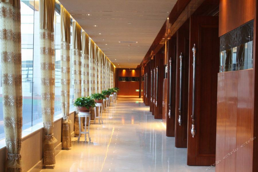 Grand Skylight International Hotel Ganzhou Chang Zhen Avenue Ngoại thất bức ảnh
